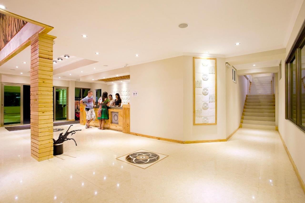 Kaani Beach Hotel At Maafushi Exterior photo